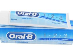 Oral-B® (Generic Fluoride)